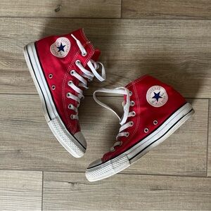 Red Converse